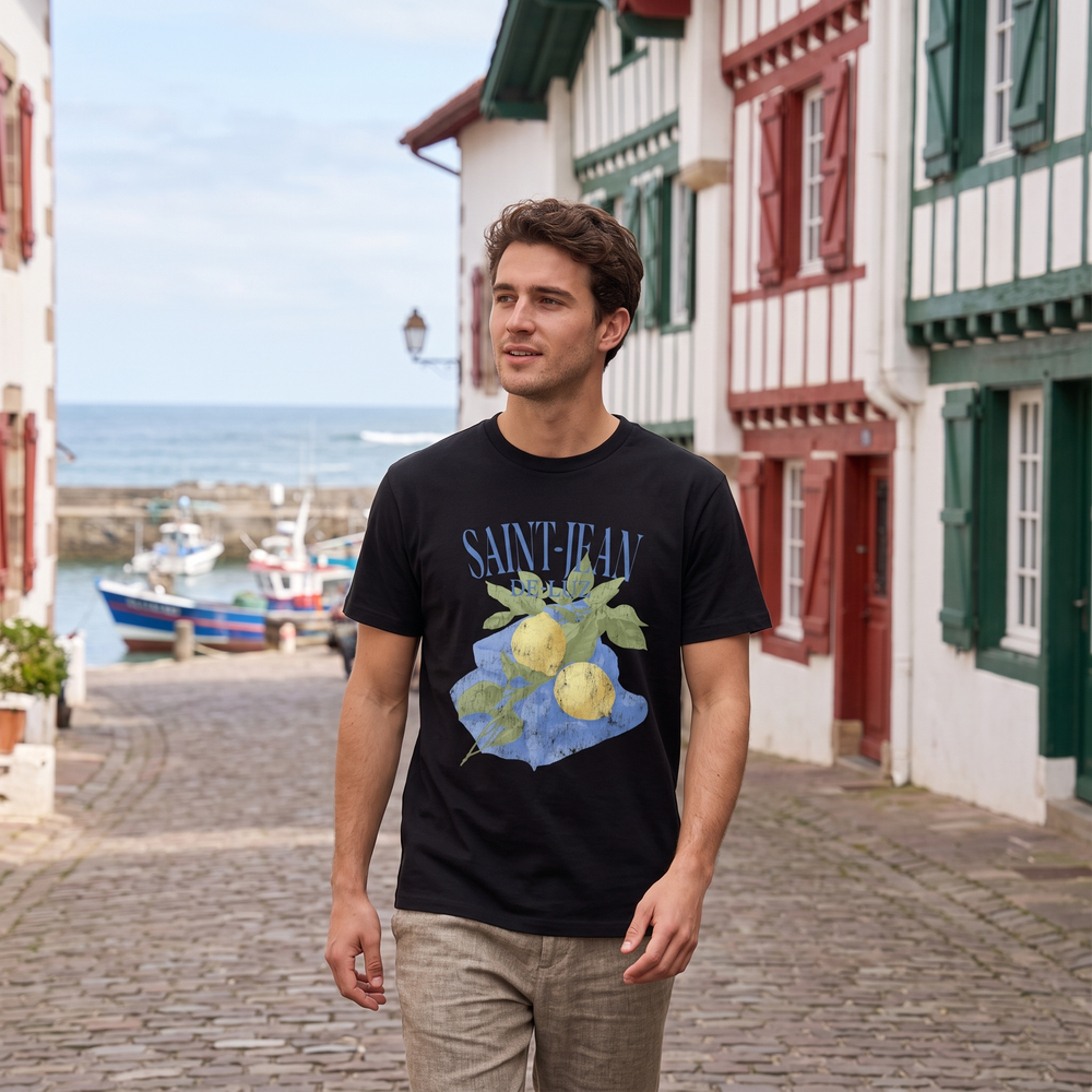 Saint-Jean De Luz T-Shirt - lifestyle photo