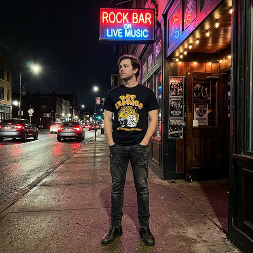 British Hard Rock On Through The Night - lifestyle photo